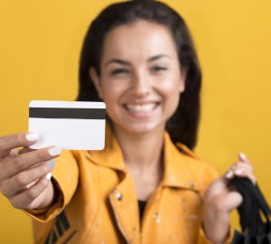 Tarjetas más fáciles de solicitar en línea en 2026, Freepik